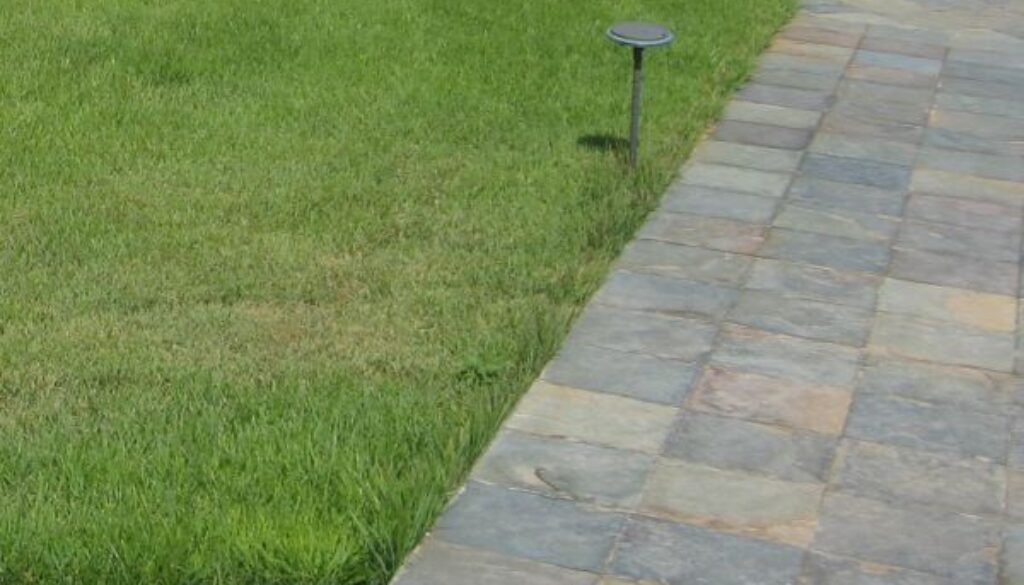 ריצוף חוץ אבני צפחה