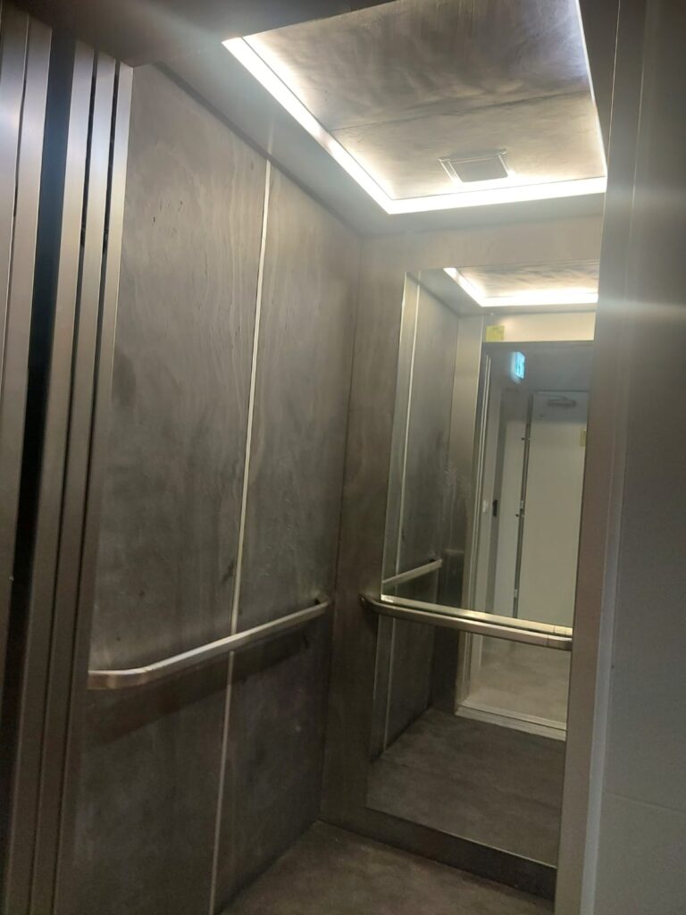 שיפוץ ושדרוג מעלית קיימת